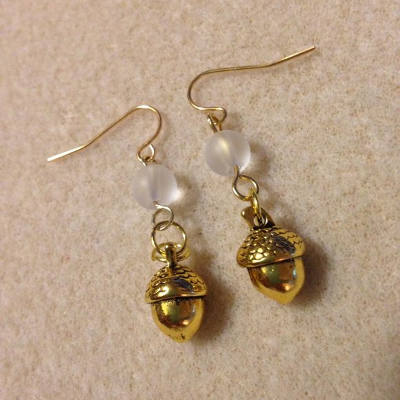 NEW! Gold tone Pinecones with Moonstone crystal Fall earrings #1 - Picture 2 of 2